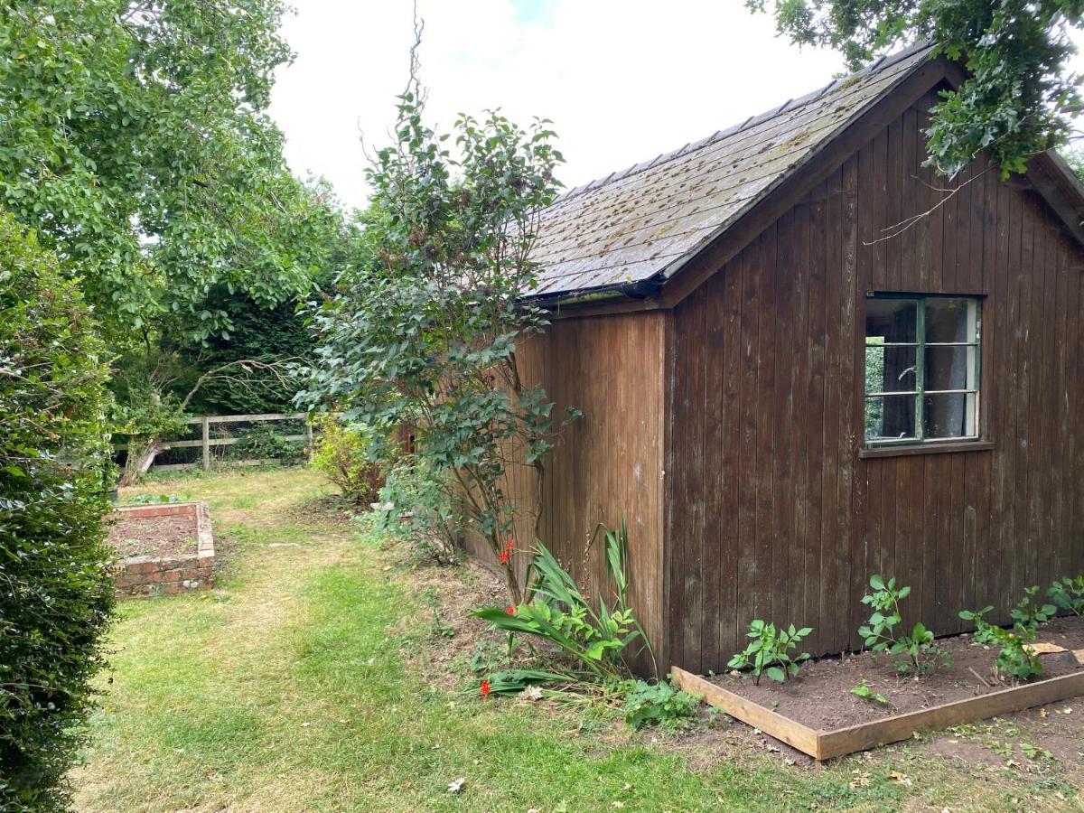 Orchard Cabin Herefordshire Wye Valley Ross-on-Wye Экстерьер фото